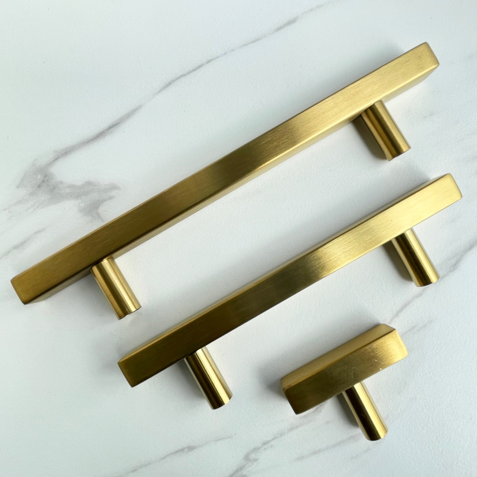 Posh Hardware Shop - Farsund - Brushed Gold T-Bar Handle Pull, Knob Posh Hardware Shop - Farsund - Brushed Gold T-Bar Handle Pull, Knob